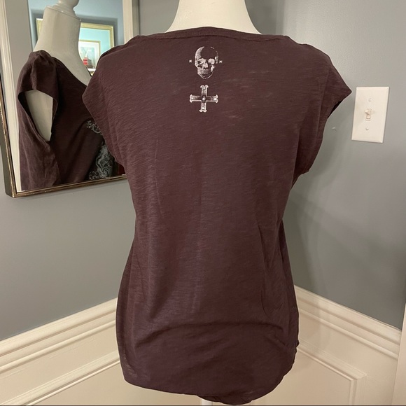 Rock & Republic Skull Graphic Short Sleeve T-Shirt EUC Size - Small - Picture 2 of 4